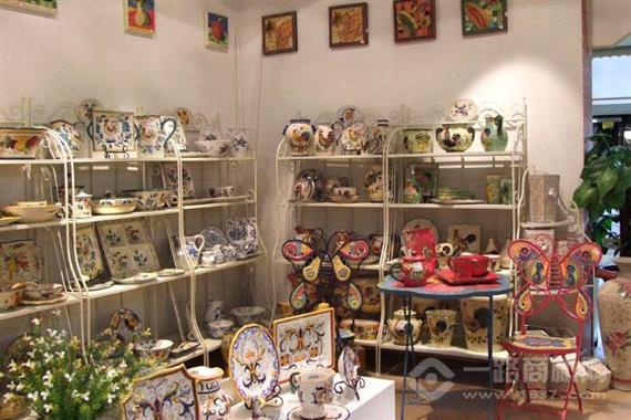 名汉彩家居饰品