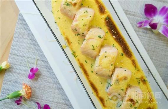 花潮日料艺食馆