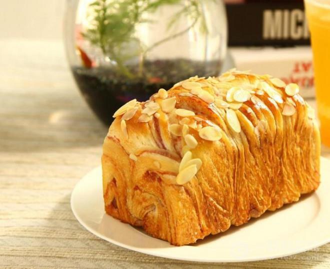 金虎頭麥香面包房加盟