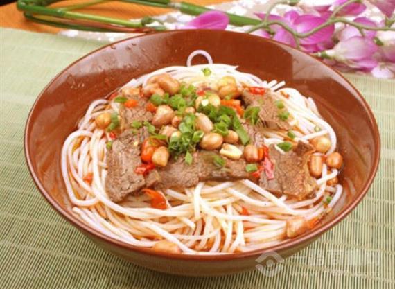 风漓山桂林米粉