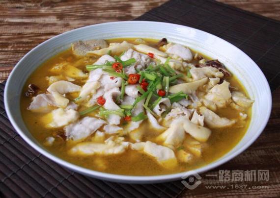 椒椒叔叔酸菜鱼