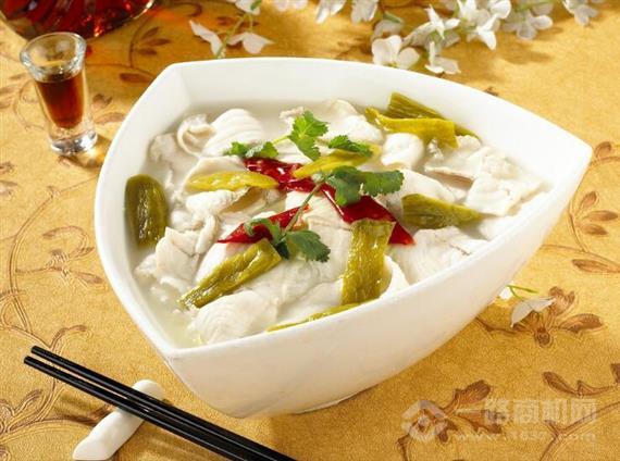 椒椒叔叔酸菜鱼