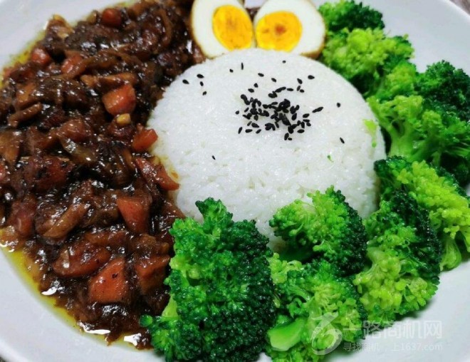 呆玩鹵肉飯加盟 呆玩鹵肉飯加盟