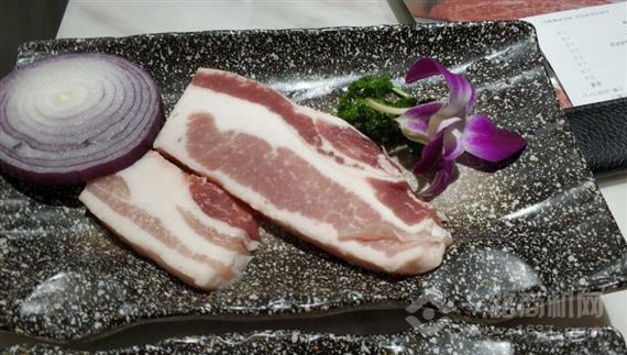 屋塔房木炭烤肉