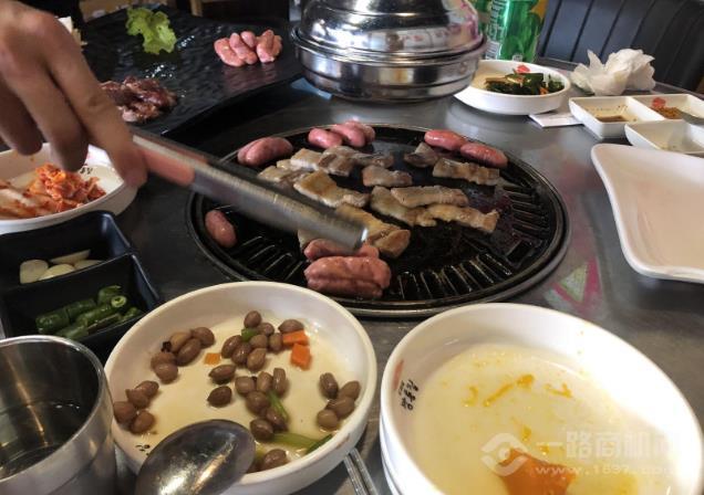 缸桶屋韩式烤肉加盟