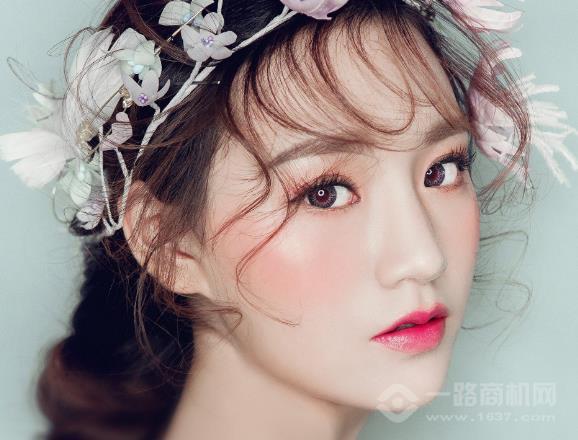 艾贝丽化妆造型培训