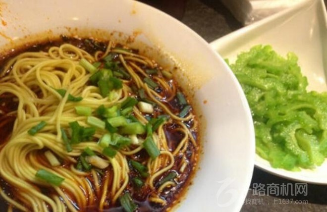 趙崽兒重慶小面