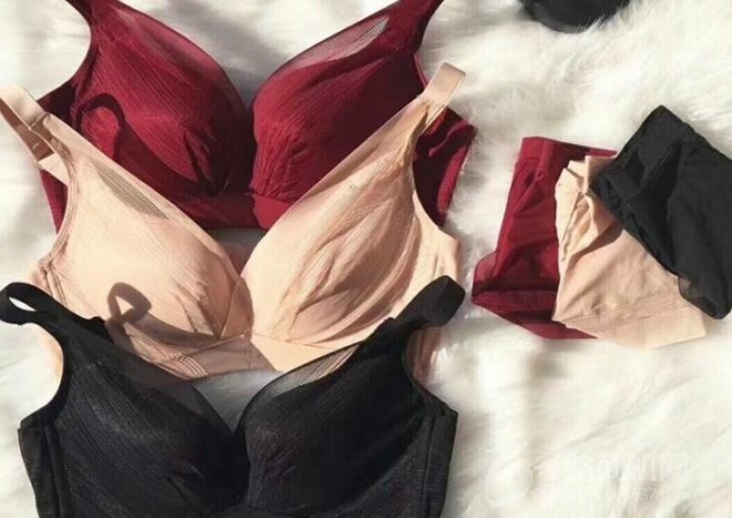 皇家麗美內(nèi)衣