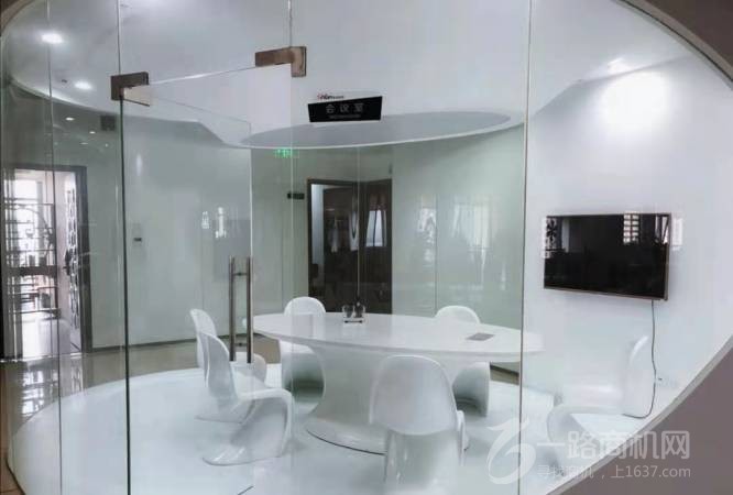 丫鸭智慧私人影院