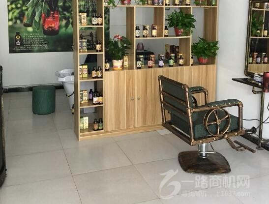 牛爸爸植物养发堂加盟