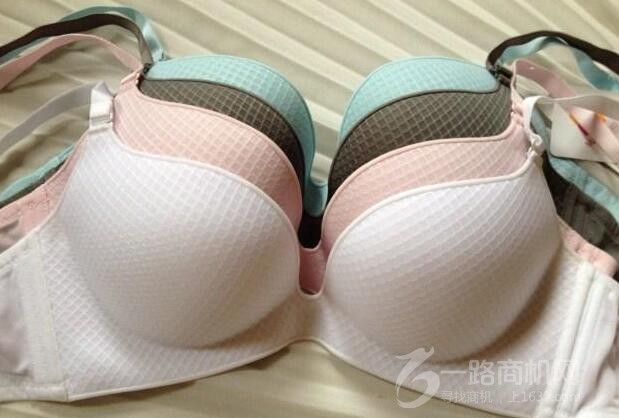 曼妮芬內衣加盟