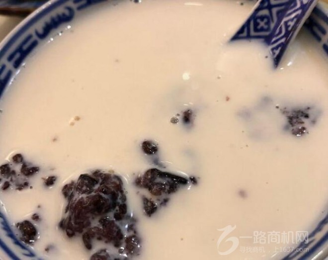 黄氏许牛奶甜品