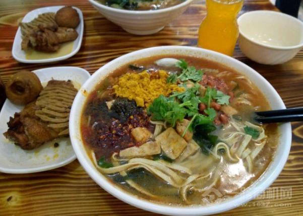 小鲲米线 小鲲米线