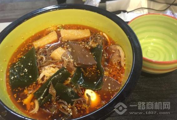 阿普阿樸冒菜加盟