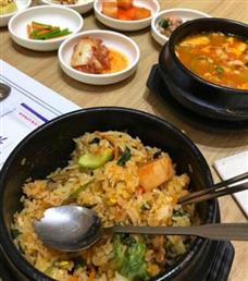 金達(dá)萊石鍋拌飯