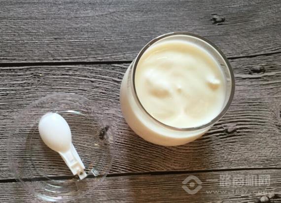 真爽概念现酿酸奶