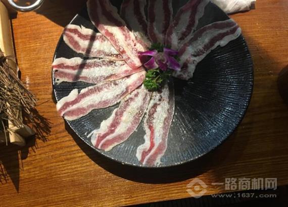 合利家炭火烤肉