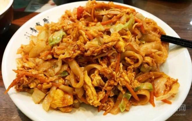 晋宝章大同刀削面