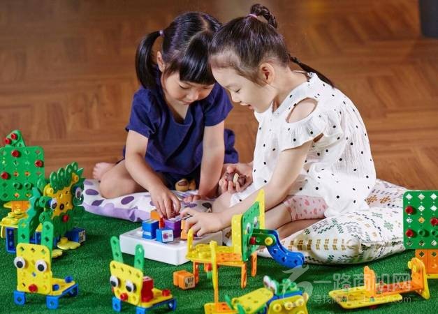 阿几米の机器人编程STEAM