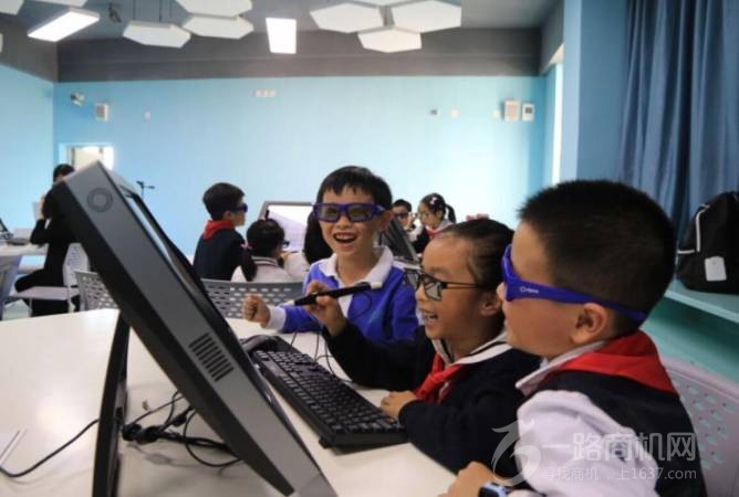 阿几米の机器人编程STEAM