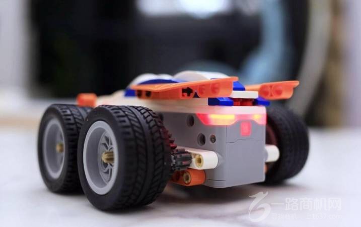 阿几米の机器人编程STEAM