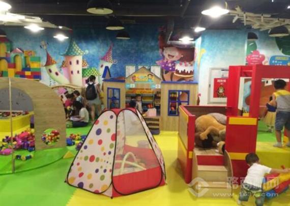 童话森林儿童乐园