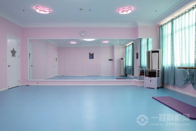 藝盈兒童舞蹈中心加盟