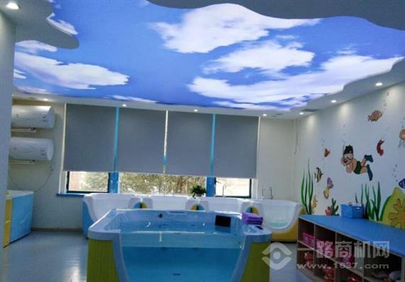 加油宝贝婴儿游泳馆