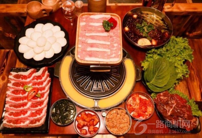 八坊牛炭火烤肉加盟
