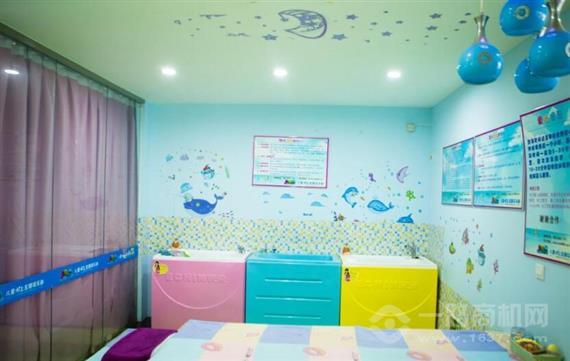 龙源宝贝婴童游泳馆