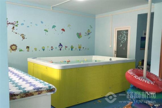 龙源宝贝婴童游泳馆