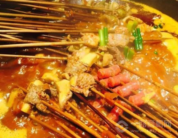 欧阳小姐在成都串串香