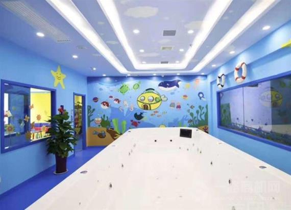 小飞http://img11.1637.com侠婴幼儿游泳馆