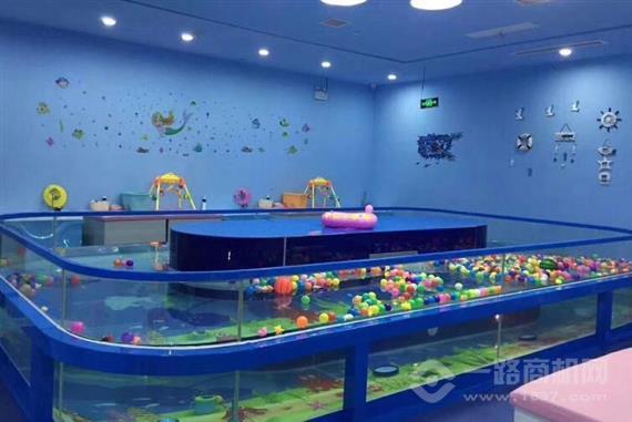 阳西婴幼儿游泳馆