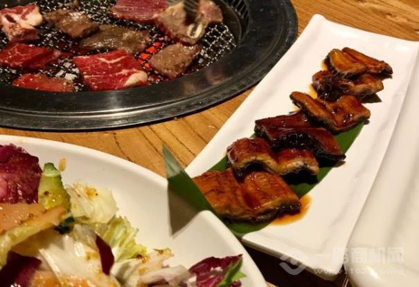 鹤一烤肉主题餐厅 鹤一烤肉主题餐厅
