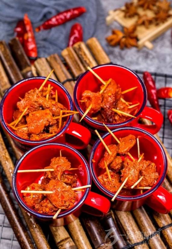 天府巷盅盅火锅