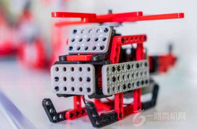 太敬机器人教育