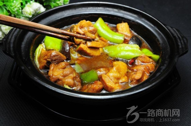 纯香居黄焖鸡米饭加盟