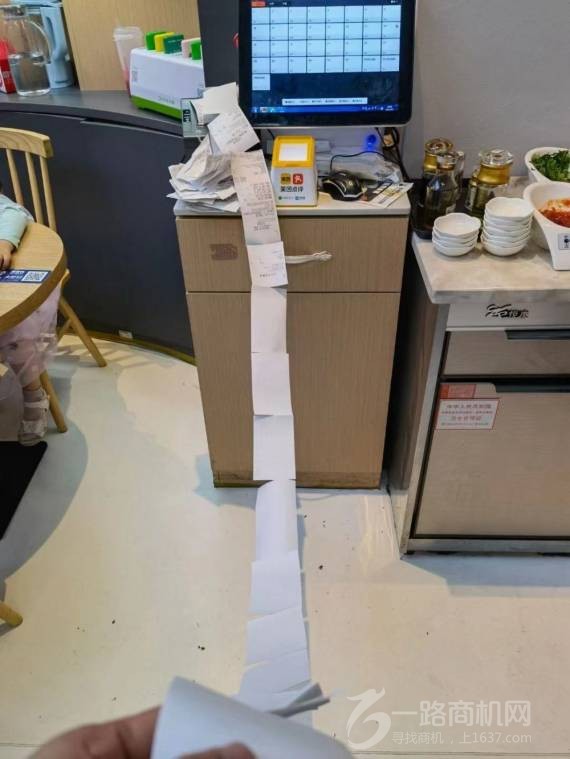 莫老鸭鸭血粉丝汤