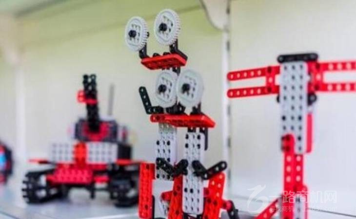 太敬机器人教育