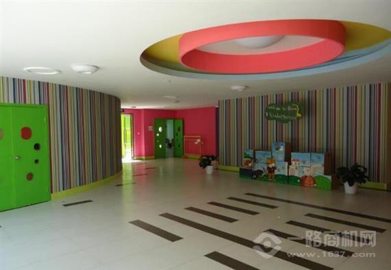 课斯维国际教育