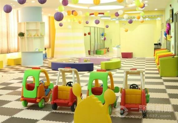 课斯维国际教育