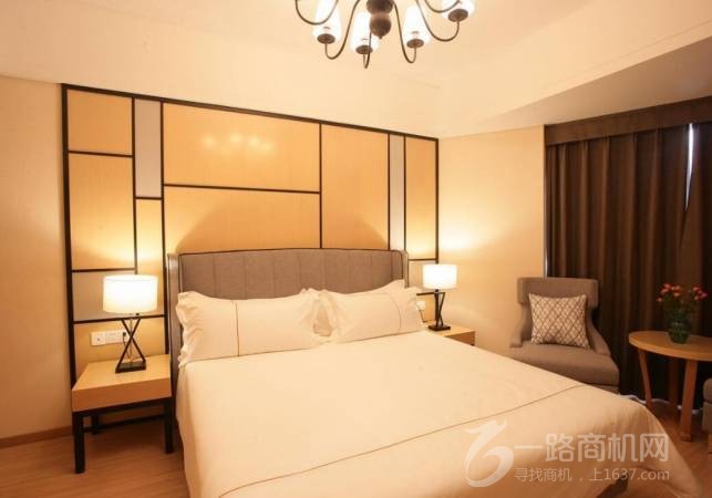 瑞普兰顿至尊酒店