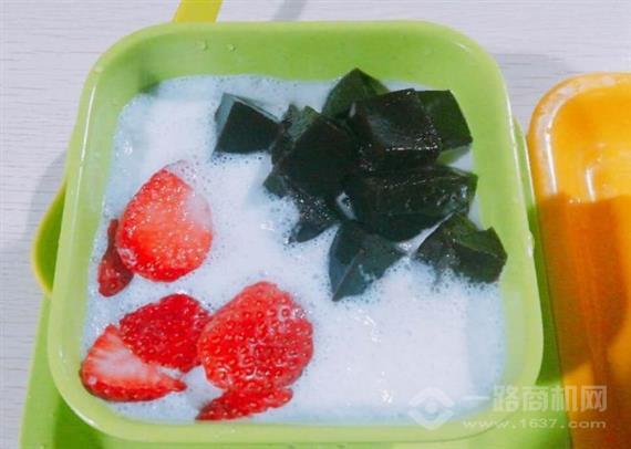 金穗堂甜品糖水果汁