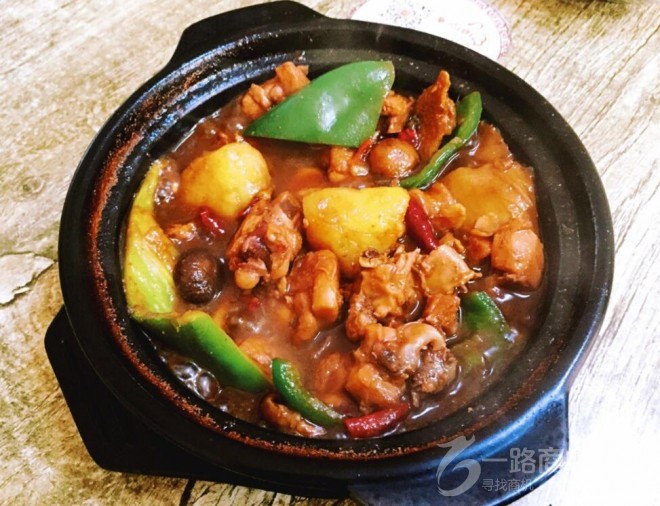 迪隆黃燜雞米飯加盟