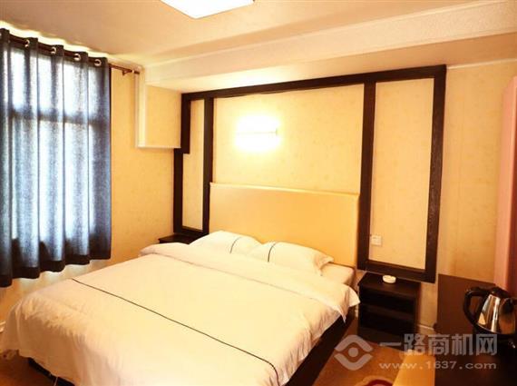 果岭19商务酒店