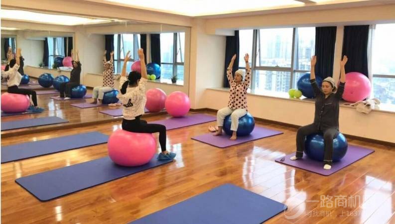 唯爱汇月子会所