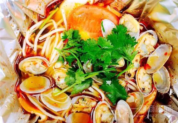 纸上谈兵花甲米线