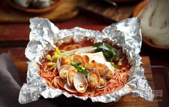 纸上谈兵花甲米线