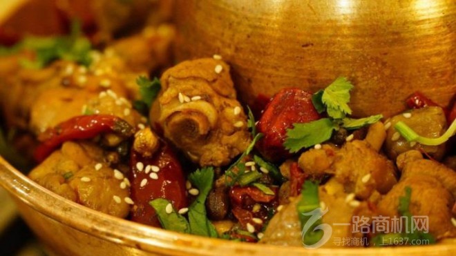 二郎田雞火鍋加盟